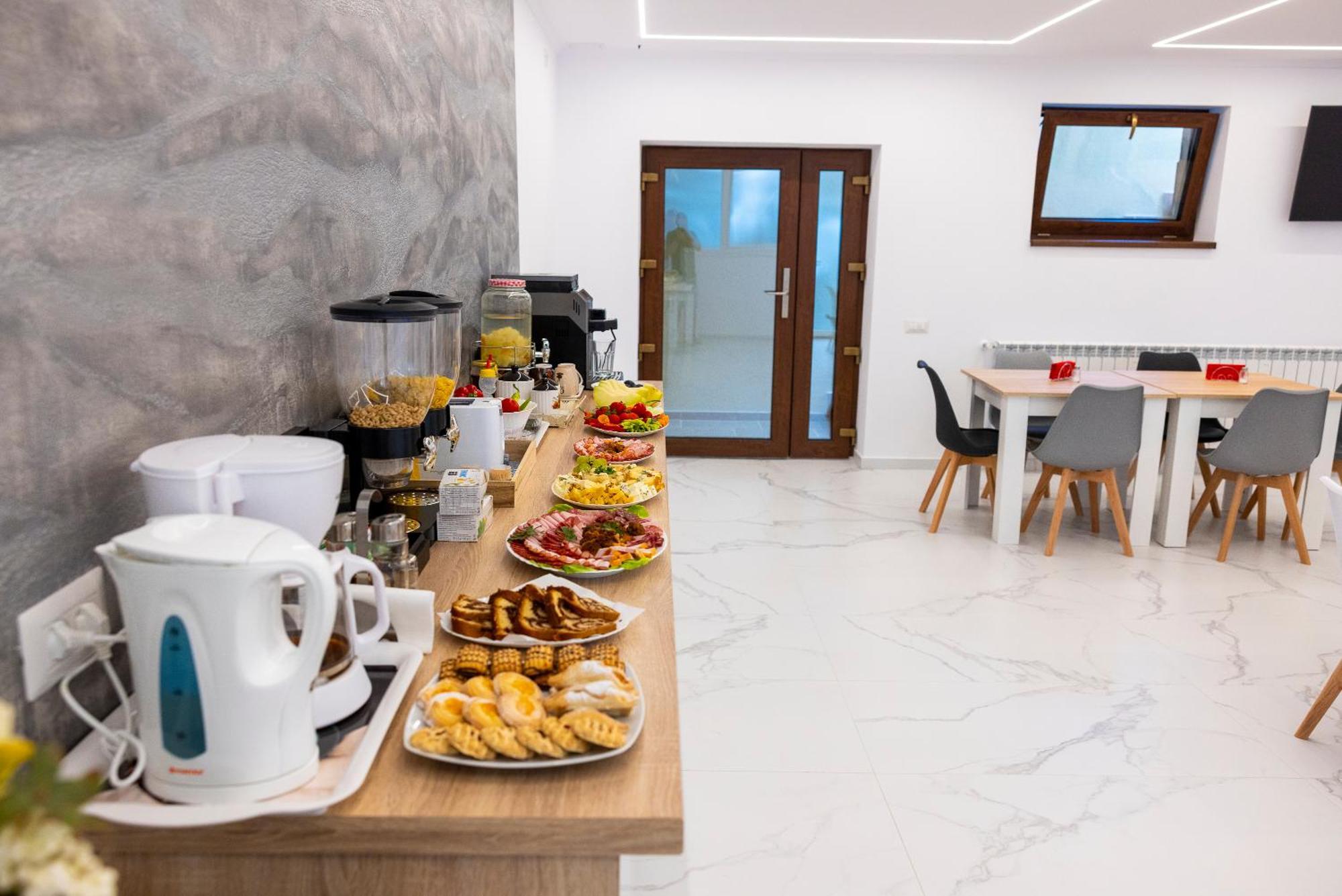 Casa Cu Nuc Ξενοδοχείο Άλμπα Ιούλια Εξωτερικό φωτογραφία